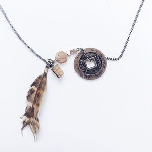 Bohemian style gold necklace!